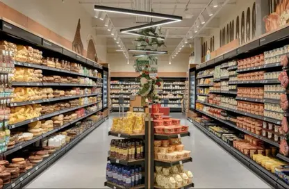 Shop - Studio - 2 Bathrooms for rent in Gamal Abdel Nasser Axis - The 3rd Settlement - New Cairo City - Cairo