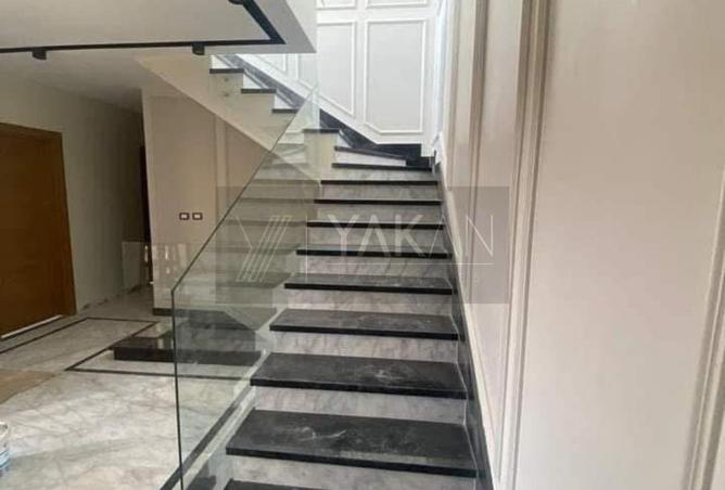 8649800 - Property Image 3