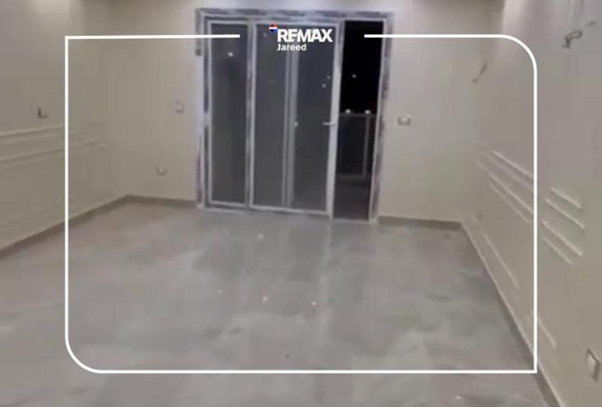 58252613 - Property Image 2