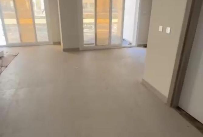 93822041 - Property Main Image