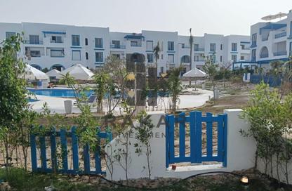Chalet - 3 Bedrooms - 2 Bathrooms for sale in Mountain View - Ras Al Hekma - North Coast