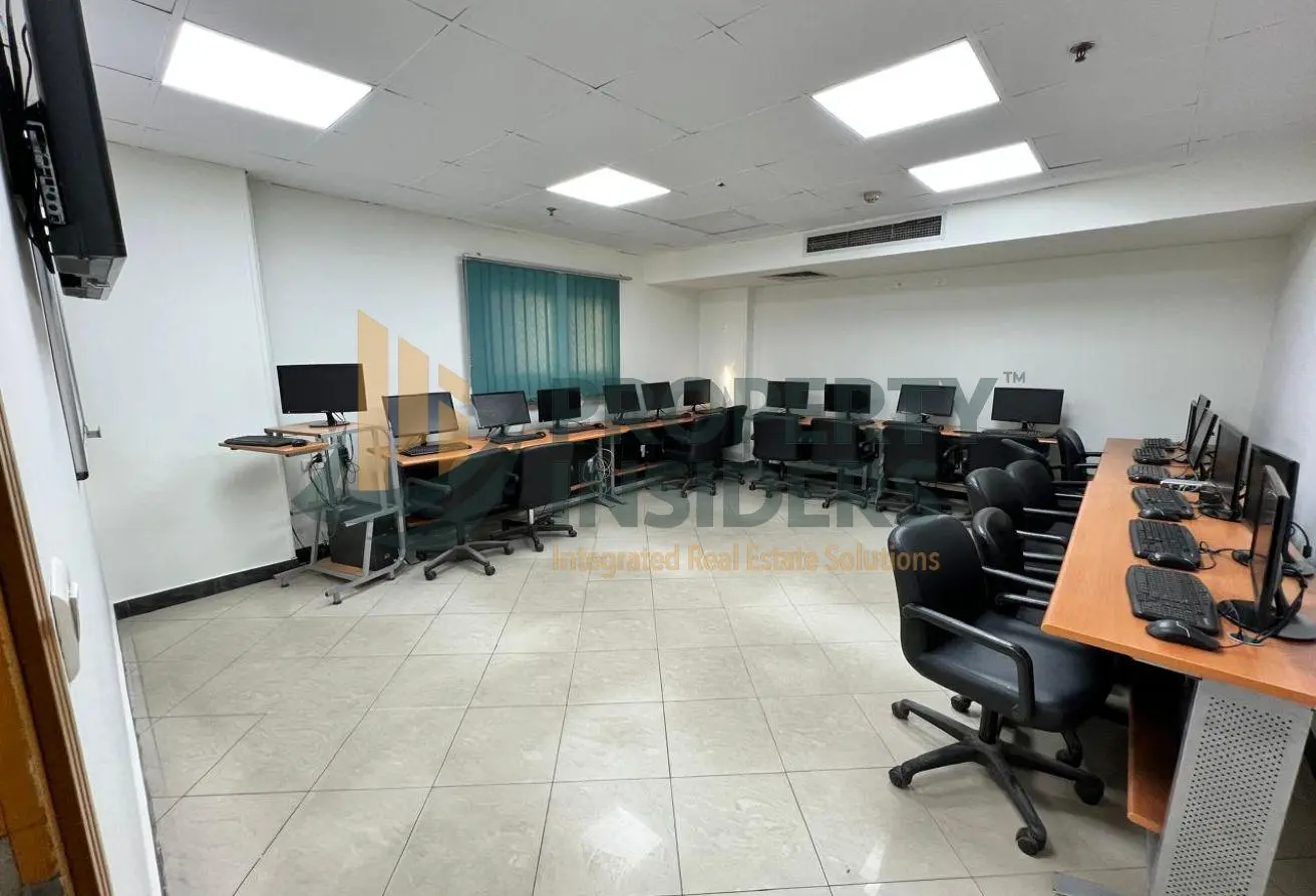 72170853 - Property Main Image