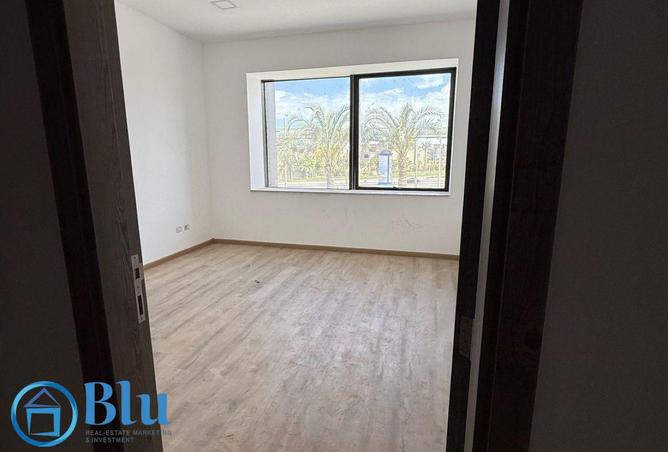 8670006 - صورة العقار 2