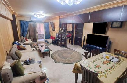 Apartment - 3 Bedrooms - 2 Bathrooms for sale in Sporting - Hay Sharq - Alexandria
