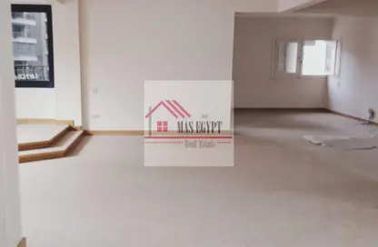 شقة - 3 غرف نوم - 2 حمامات للبيع في المهندسين - الجيزة