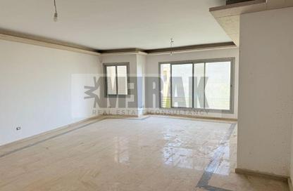 Townhouse - 3 - 4 for sale in Mountain View Hyde Park - 5th Settlement Compounds - The 5th Settlement - New Cairo City - Cairo