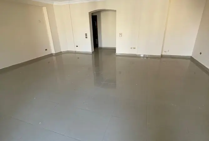 121151773 - Property Image 2