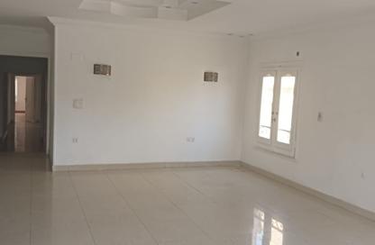 Apartment - 3 Bedrooms - 2 Bathrooms for rent in Al Shouyfat - 5th Settlement Compounds - The 5th Settlement - New Cairo City - Cairo