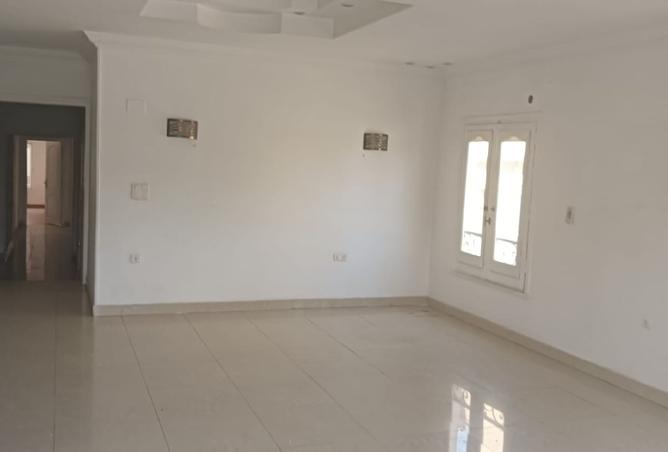 101785157 - Property Image 2