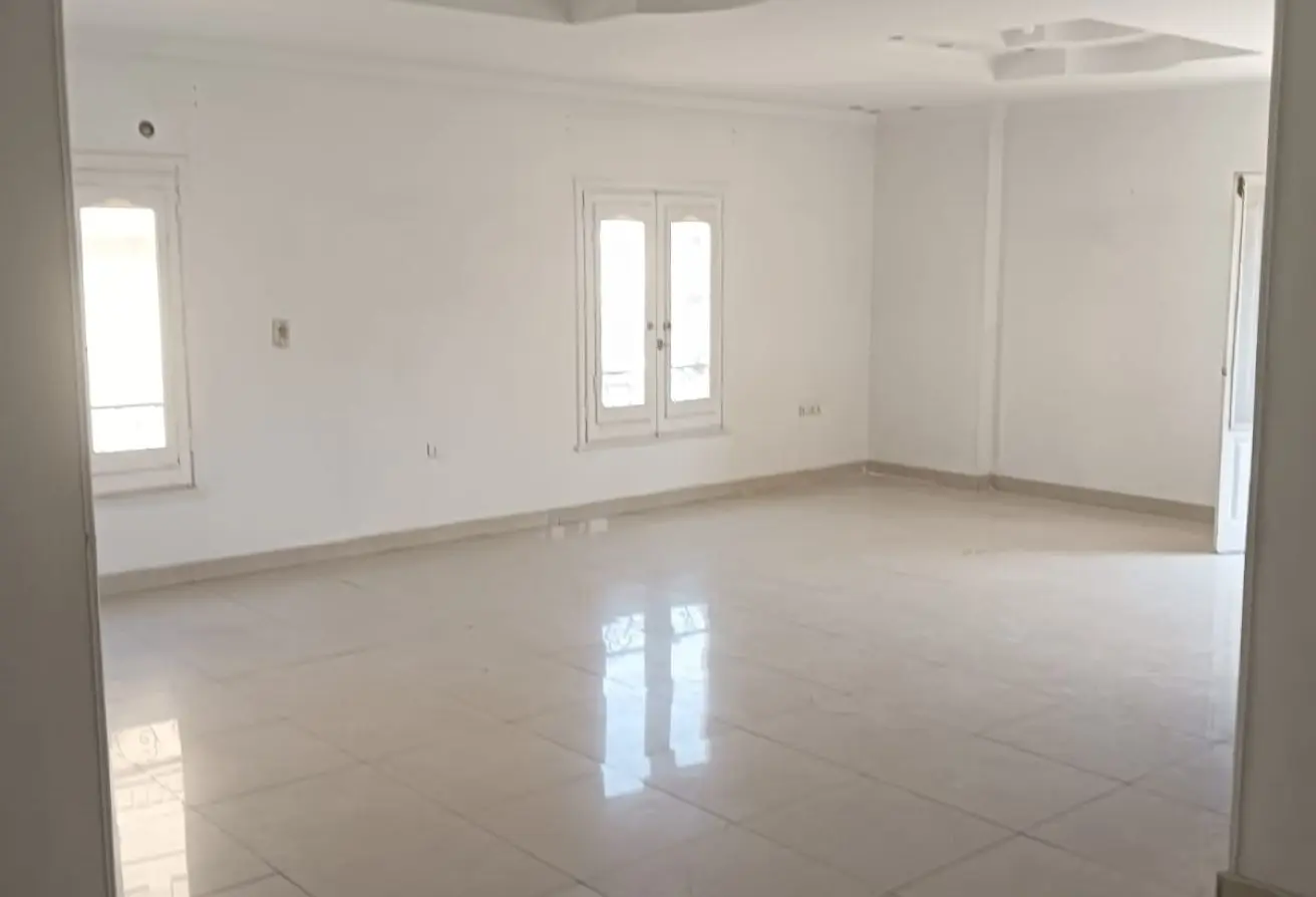 101785157 - Property Main Image