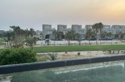 شاليه - 3 غرف نوم - 4 حمامات للبيع في العين باي - العين السخنة - السويس