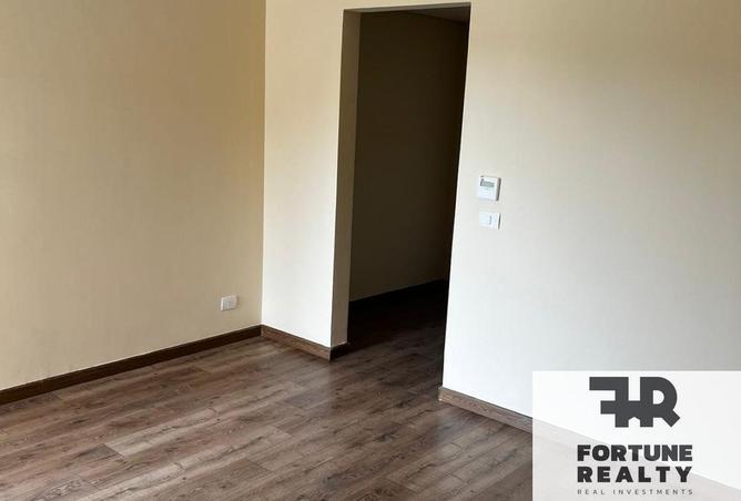 8634145 - Property Image 2