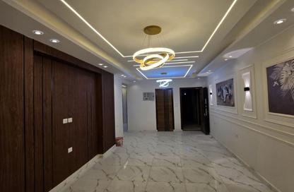 Apartment - 3 Bedrooms - 2 Bathrooms for sale in Al Lebeny Axis - El Mariouteya - Faisal - Hay El Haram - Giza