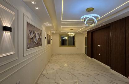 Apartment - 3 Bedrooms - 2 Bathrooms for sale in Al Lebeny Axis - El Mariouteya - Faisal - Hay El Haram - Giza