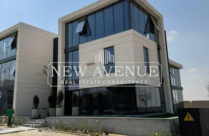 Office Space - 2 Bedrooms - 1 Bathroom for sale in Mountain View iCity - 5th Settlement Compounds - The 5th Settlement - New Cairo City - Cairo