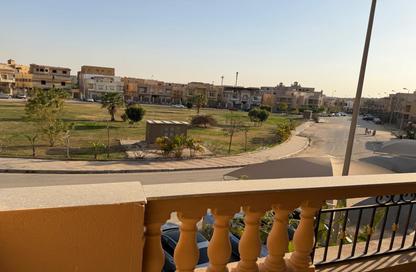 Apartment - 3 Bedrooms - 3 Bathrooms for rent in East The Academy - New Cairo City - Cairo