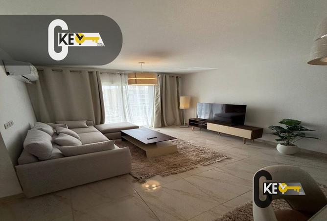 74322083 - Property Image 2