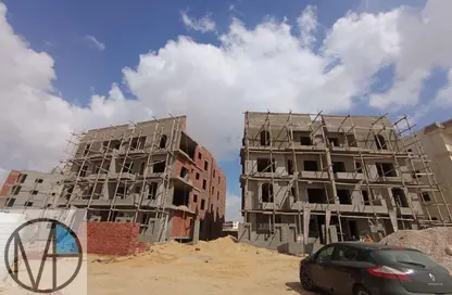 Apartment - 3 Bedrooms - 3 Bathrooms for sale in Bait Alwatan - The 5th Settlement - New Cairo City - Cairo