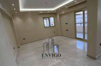 Apartment - 3 - 2 for sale in Tawfik Ahmed Al Bakry St. - 6th Zone - Nasr City - Cairo