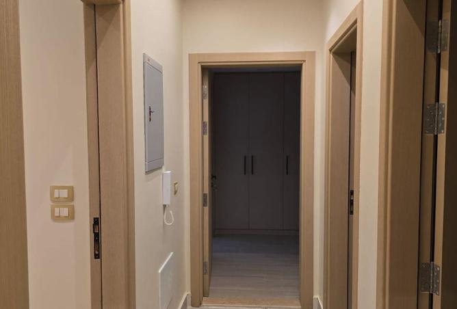 80530402 - Property Image 3
