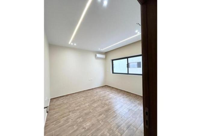 72168416 - صورة العقار 3