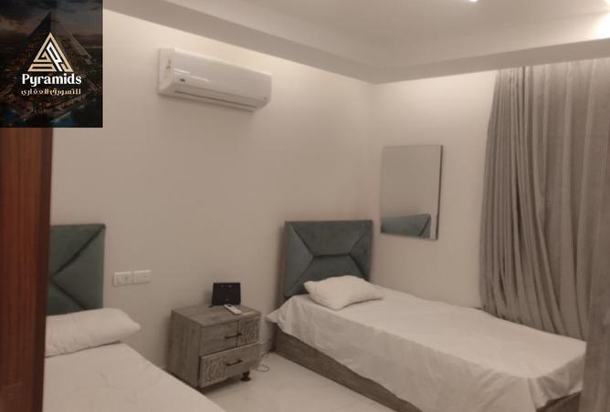 8571082 - Property Image 3