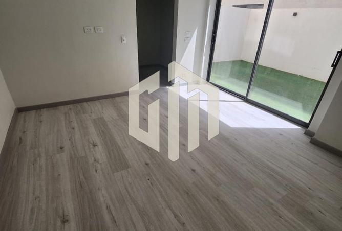 53217813 - Property Image 2