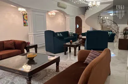 دوبلكس - 4 غرف نوم - 4 حمامات للايجار في شارع الشيماء - المنطقة و - حى جنوب الاكايمية - مدينة القاهرة الجديدة - القاهرة