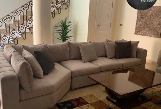 8575601 - Property Image 3