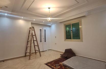 Apartment - 3 Bedrooms - 2 Bathrooms for sale in Makram Ebeid St. - 6th Zone - Nasr City - Cairo