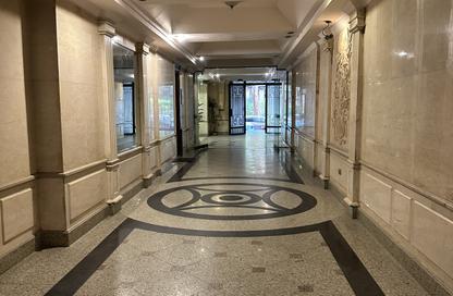 Apartment - 3 - 2 for sale in Ahmed Heshmat St. - Zamalek - Cairo