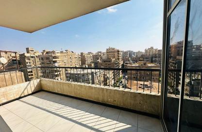 شقة - 3 غرف نوم - 2 حمامات للبيع في شارع النزهه - ارض الجولف - مصر الجديدة - القاهرة