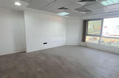 Office Space - Studio - 2 Bathrooms for rent in Zahraa Al Maadi St. - Degla - Hay El Maadi - Cairo
