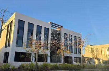 Office Space - Studio - 2 Bathrooms for rent in The Waterway Villas - Ext North Inves Area - New Cairo City - Cairo