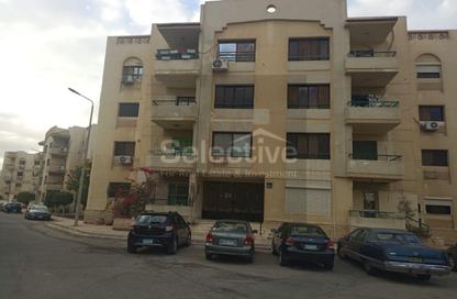 Apartment - 3 Bedrooms - 2 Bathrooms for sale in Spring Valley - 3rd District West - Shorouk City - Cairo