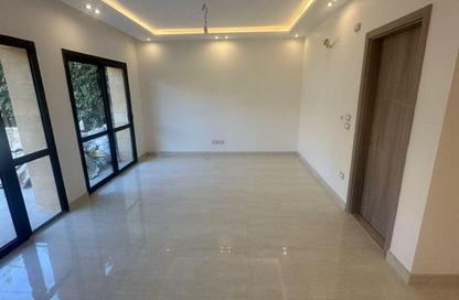 Apartment - 3 Bedrooms - 3 Bathrooms for sale in Westown - Sheikh Zayed Compounds - Sheikh Zayed City - Giza
