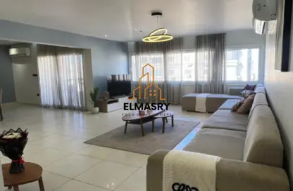 شقة - 3 غرف نوم - 3 حمامات للايجار في شارع التحرير - الدقي - الجيزة