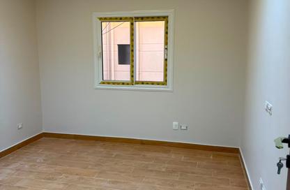 Apartment - 3 Bedrooms - 3 Bathrooms for sale in North Lotus - El Lotus - New Cairo City - Cairo