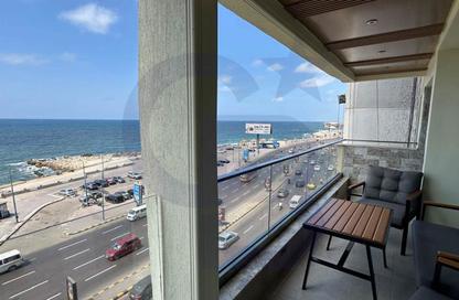 Apartment - 1 - 1 for sale in Al Geish Road - Camp Chezar - Hay Wasat - Alexandria