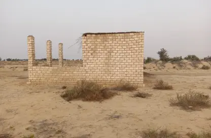 قطعة أرض - استوديو للبيع في كمبوندات الشروق - مدينة الشروق - القاهرة