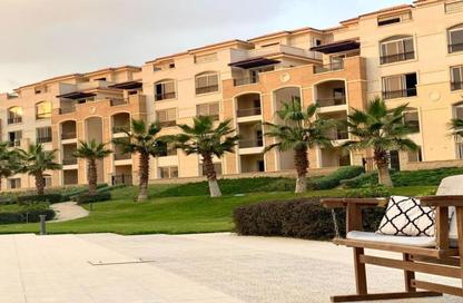 Apartment - 2 Bedrooms - 2 Bathrooms for sale in Stone Residence - 5th Settlement Compounds - The 5th Settlement - New Cairo City - Cairo