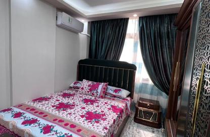 Apartment - 2 Bedrooms - 1 Bathroom for rent in Triumph Square - El Nozha - Cairo