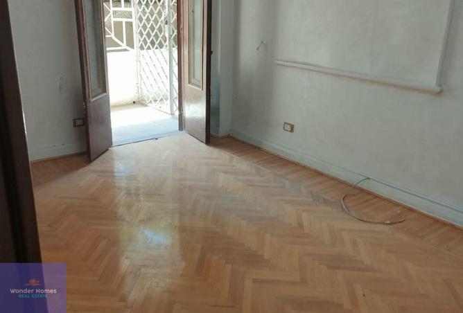 8600395 - Property Image 3