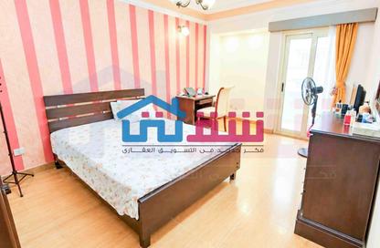 Apartment - 3 - 3 for sale in Abd Al Khalek Tharwat St. - Laurent - Hay Sharq - Alexandria