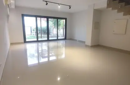 Townhouse - 3 Bedrooms - 3 Bathrooms for sale in Hyde Park - New Cairo City - Cairo