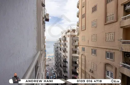 Apartment - 3 Bedrooms - 2 Bathrooms for sale in Hassan Kamel Street - El Asafra Bahary - Asafra - Hay Than El Montazah - Alexandria