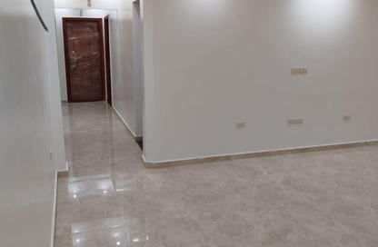 Apartment - 3 Bedrooms - 3 Bathrooms for rent in Mountain View iCity - 5th Settlement Compounds - The 5th Settlement - New Cairo City - Cairo