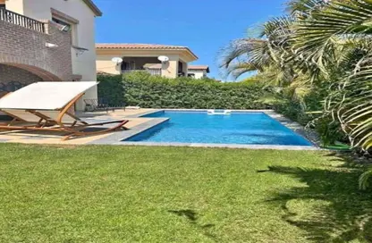 تاون هاوس - 4 غرف نوم - 4 حمامات للبيع في شارع الشانزليزية - دريم لاند - طريق الواحات - مدينة 6 أكتوبر - الجيزة