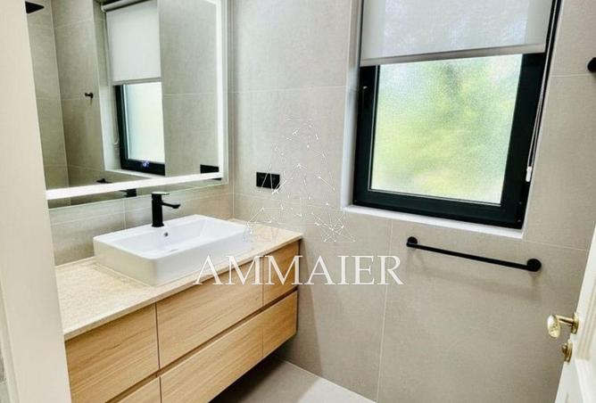 8609268 - Property Image 3