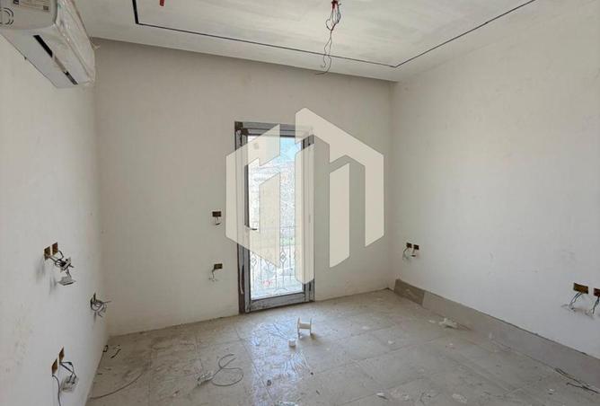 68798435 - صورة العقار 3